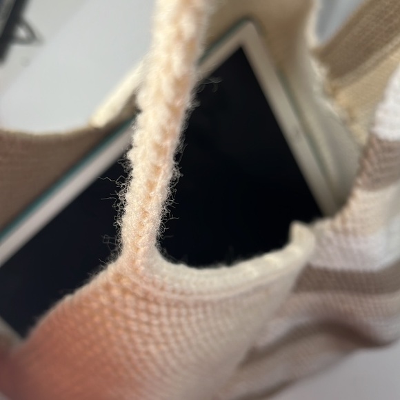 Handmade Color Block Knitted Shoulder Tote Bag Handkerchief Edge Boho Tote - Picture 9 of 10